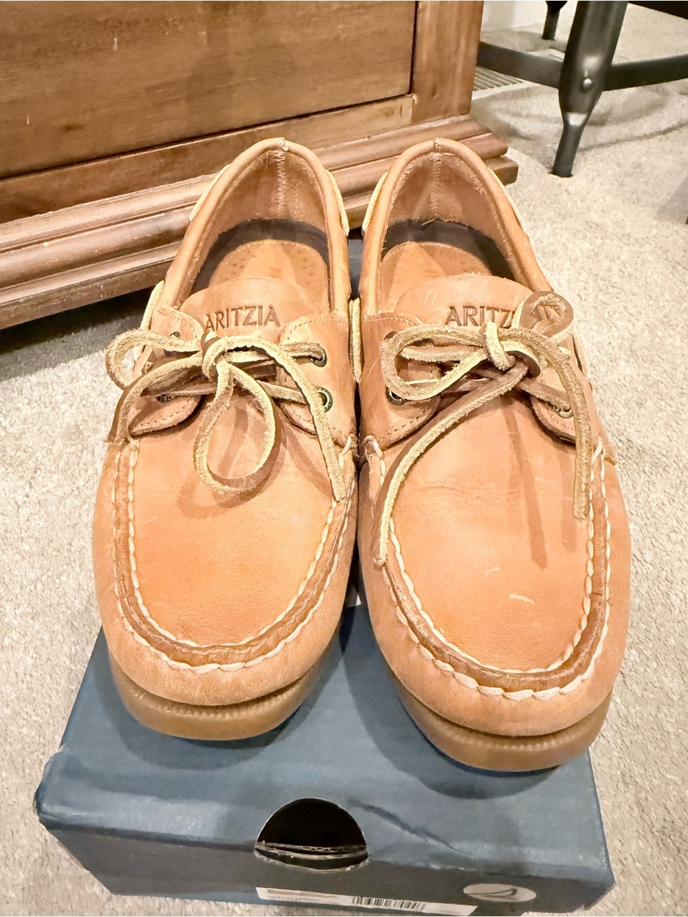 Aritzia Sperry Tan Leather Moccasin Boat Shoes